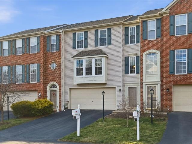 Townhouse for sale in Cuddy, Pennsylvania