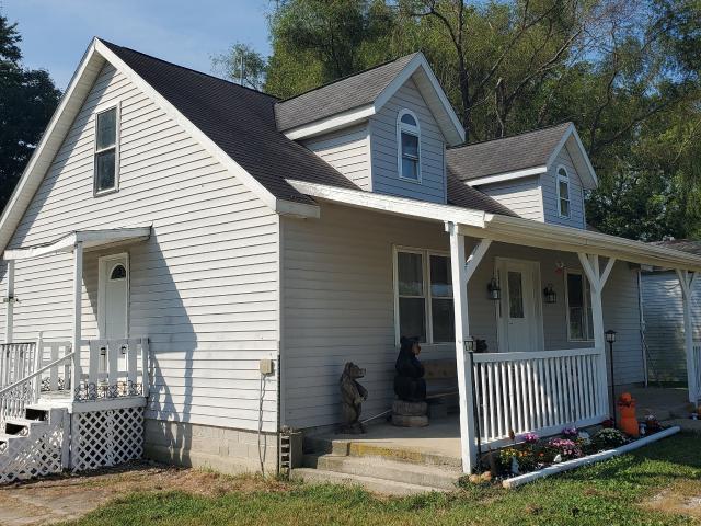 House for sale in Medora, Jackson County