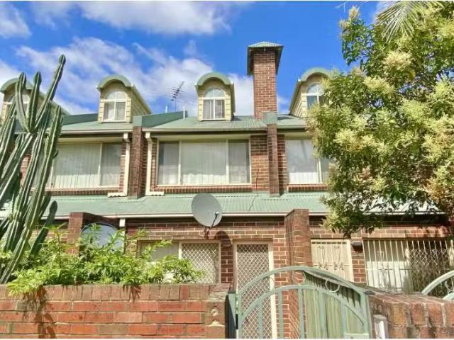 Condo for rent in Sydney, New South Wales