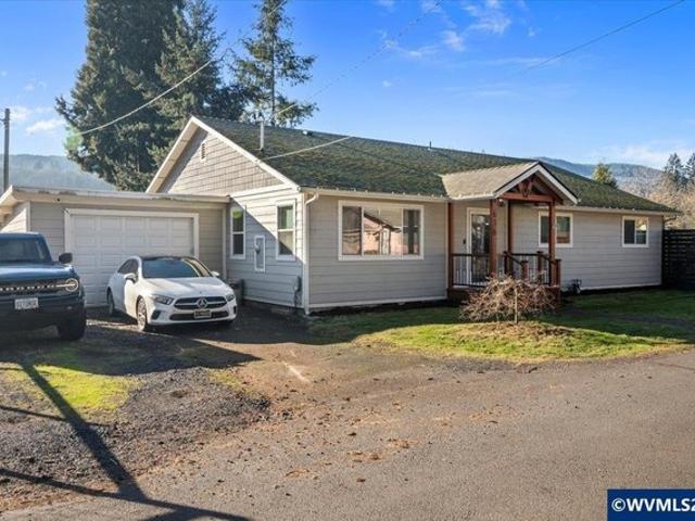 House for sale in Oregonia