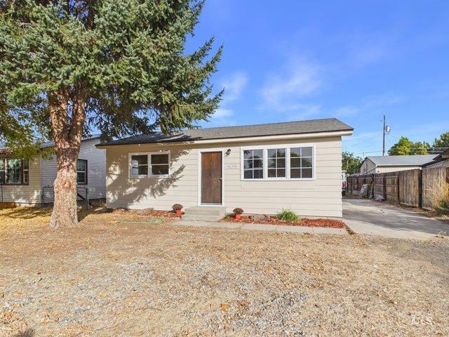 House for sale in Emmett, Gem County