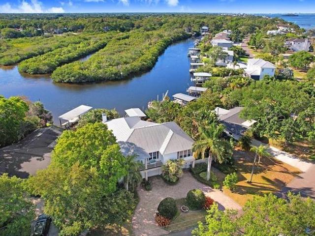House for sale in Crystal Beach, Florida