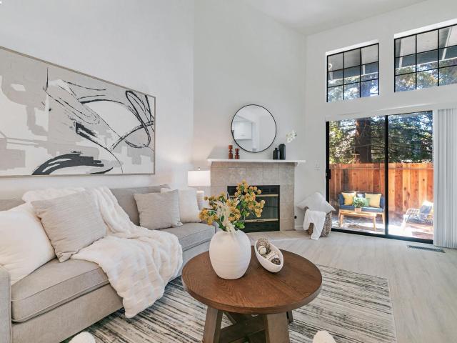 Townhouse for sale in Fremont
