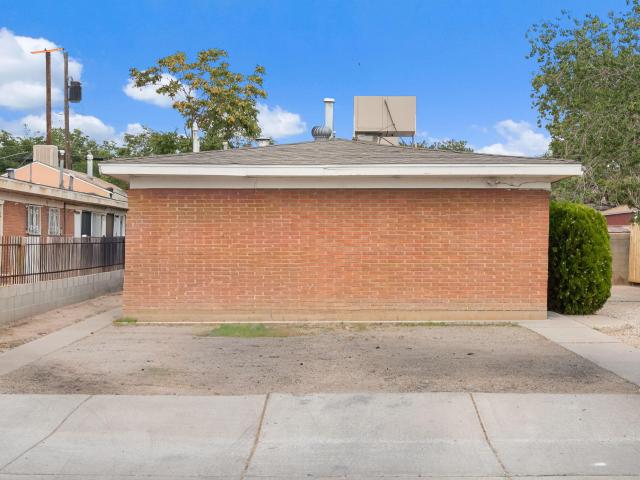 House for sale in New Mexico