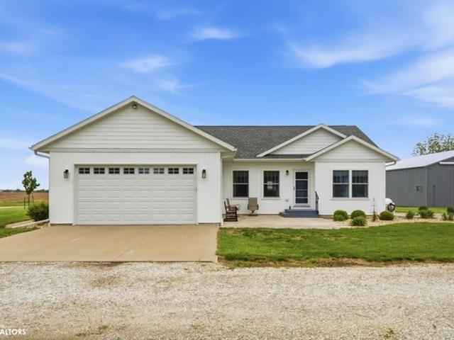 House for sale in Stronghurst, Illinois
