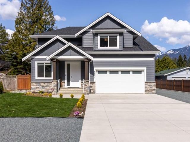 House for sale in Hope, British Columbia