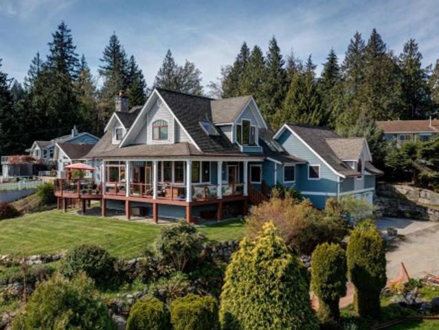 House for sale in Sechelt, British Columbia