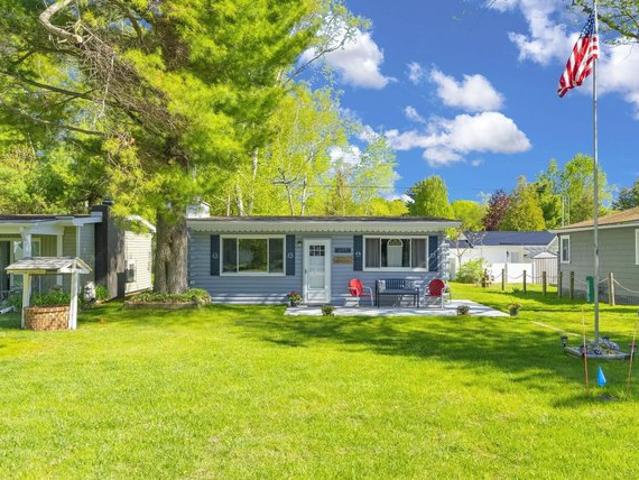 House for sale in Deckerville, Michigan