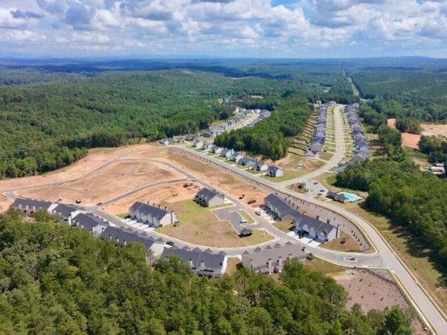 Townhouse for sale in Lula, Georgia