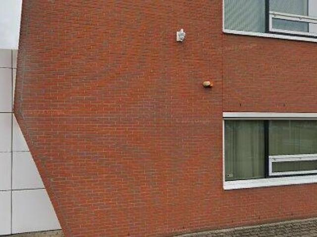 Bedrijfspand te huur in Strijp, Eindhoven