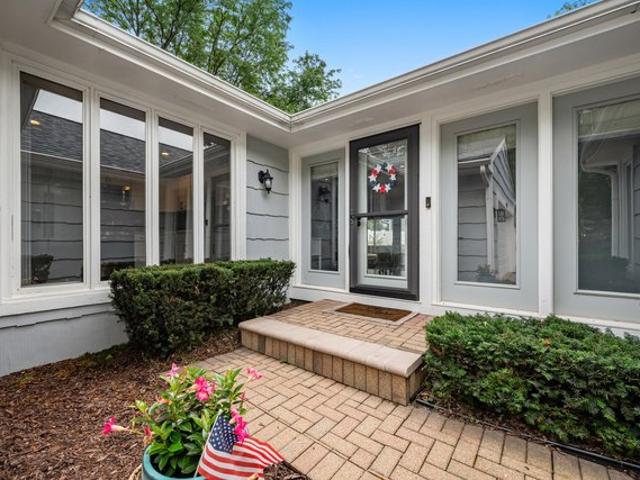 House for sale in Lisle, Illinois