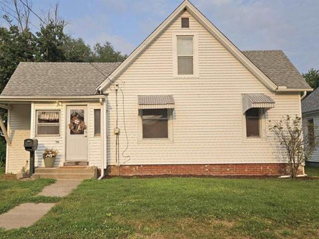 House for sale in Fulton, Illinois