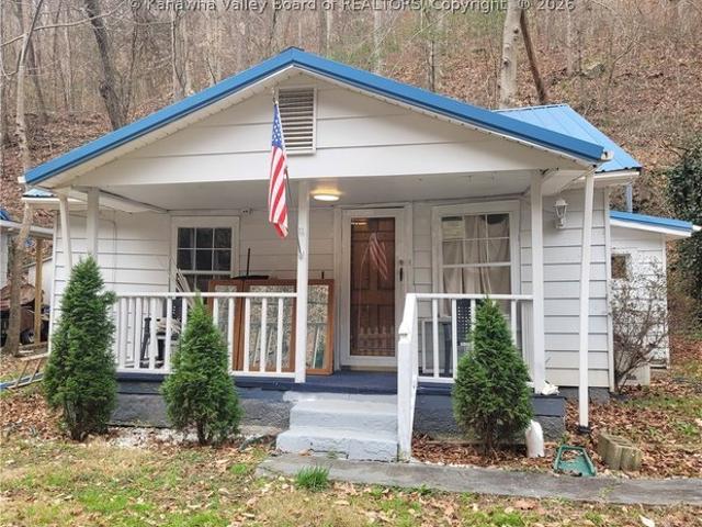 House for sale in Charleston, West Virginia