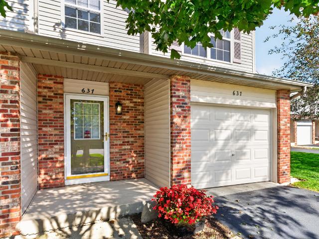 Townhouse for sale in Belvidere, Boone County
