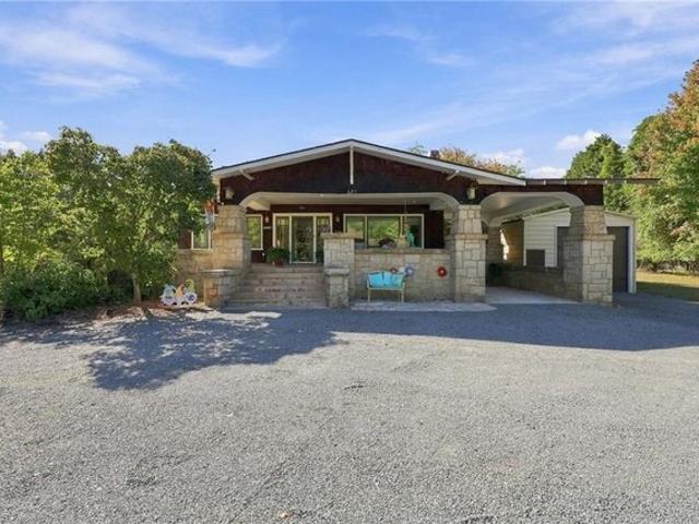 House for sale in Stokesburg, Walnut Cove