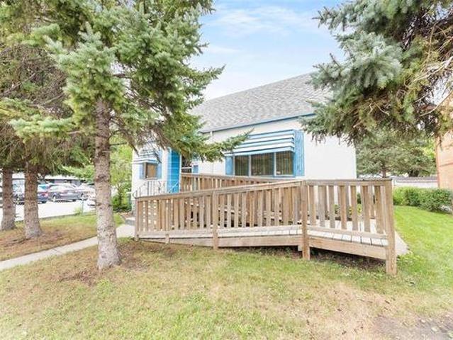 House for sale in West Alexander, Winnipeg