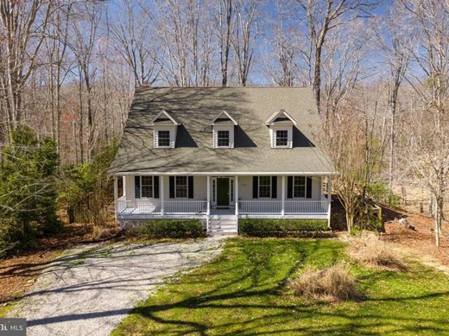 House for sale in Lothian, Maryland