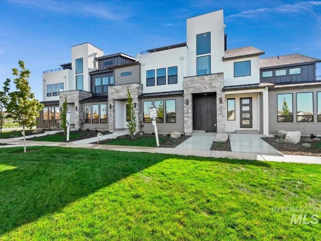 Townhouse for sale in Eagle, Idaho