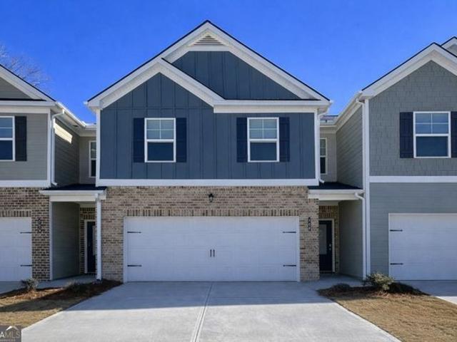 Townhouse for sale in Morrow, Clayton County