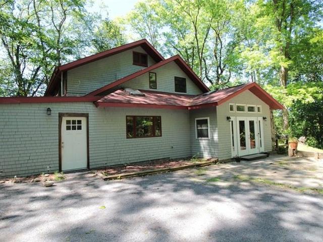 House for sale in New York