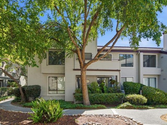 Condo for sale in Newark, California