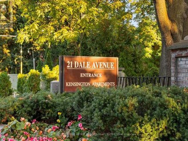 Condo for sale in University—Rosedale, Toronto
