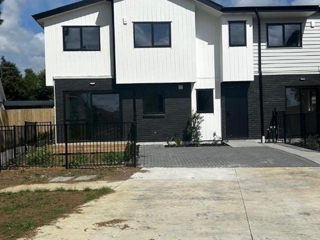 House for rent in Owhata, Oroua County