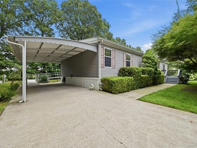 House for sale in Calverton, New York