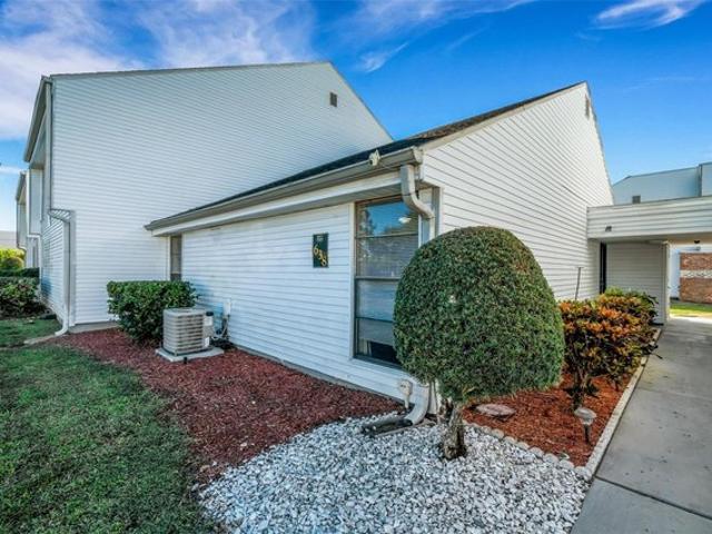 Condo for sale in Tarpon Springs, Florida