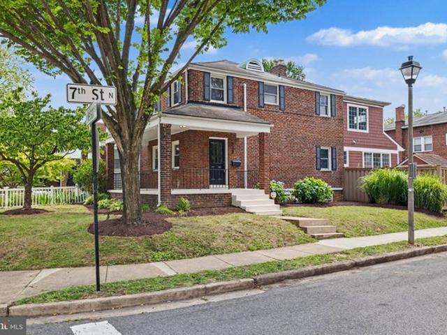 Townhouse for sale in Virginia
