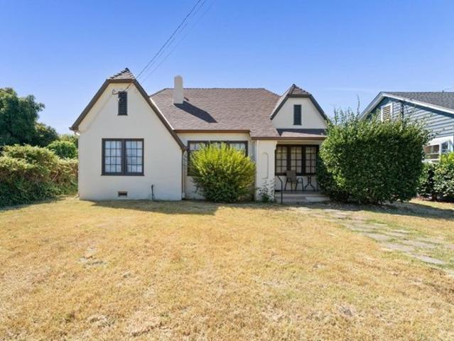 House for sale in Freedom, California