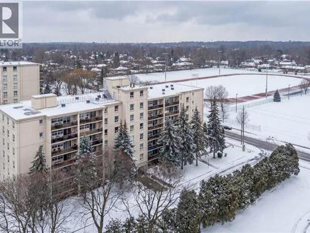 Condo for sale in Niagara, Ontario