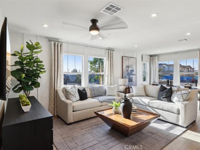 Townhouse for sale in Fontana, California