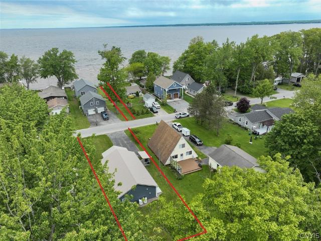 House for sale in Oneida, New York