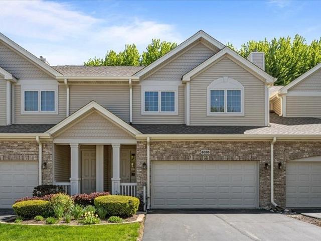 Townhouse for sale in Gurnee, Illinois