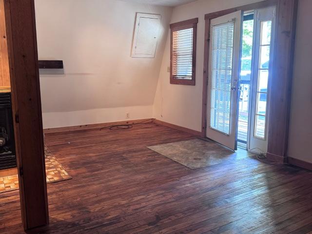 House for sale in Sweetwater Lake, Nineveh