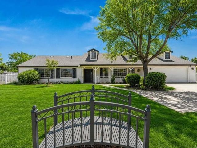 House for sale in Ramona, California