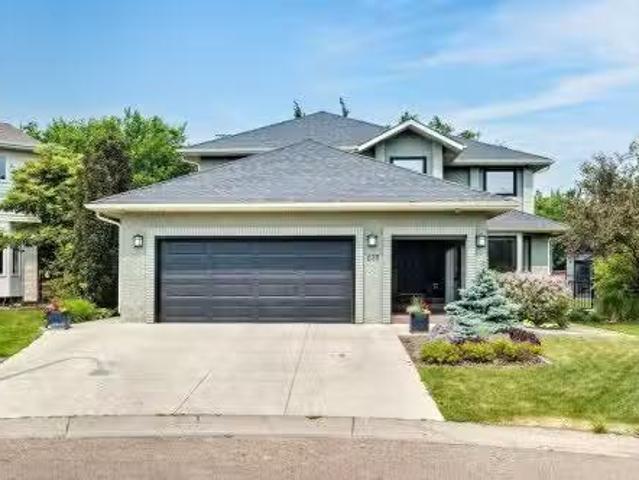 House for sale in Wedgewood, Alberta