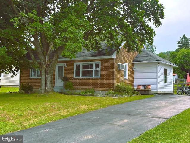 House for sale in Bally, Pennsylvania