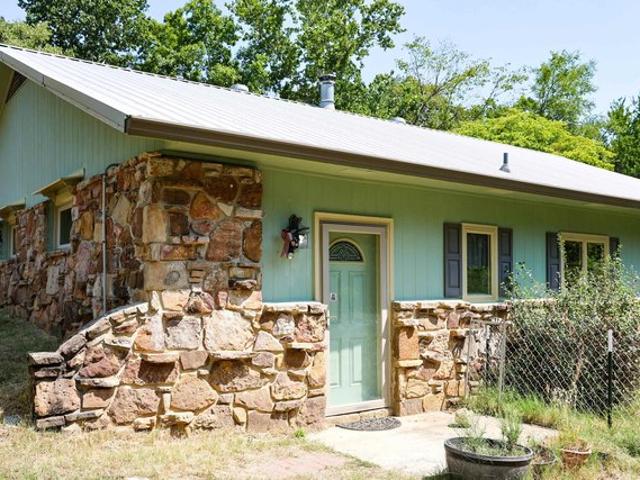 House for sale in Ark