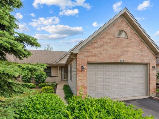 Townhouse for sale in Hampshire, Illinois