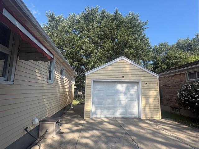 House for sale in Winchester, Town of West Seneca