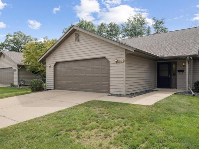 Townhouse for sale in Red Wing, Minnesota