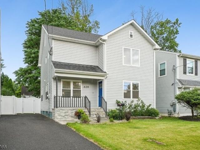 House for sale in Garwood, New Jersey