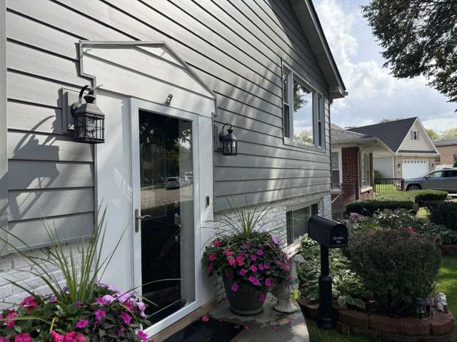 House for sale in Arlington Heights, Illinois
