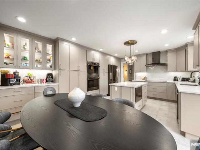 House for sale in Franklin Lakes, New Jersey