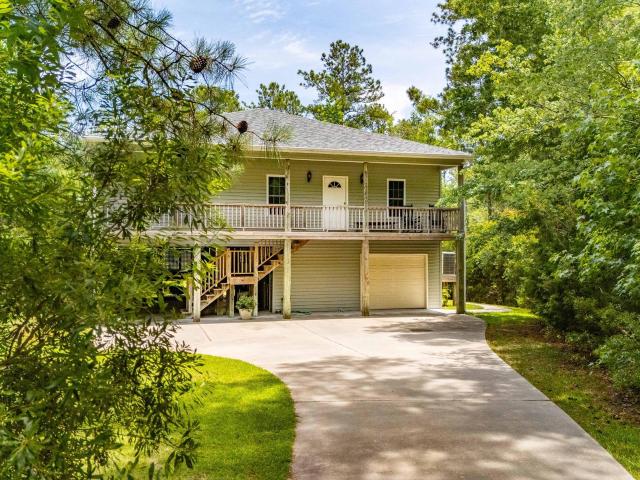 House for sale in Oriental, North Carolina