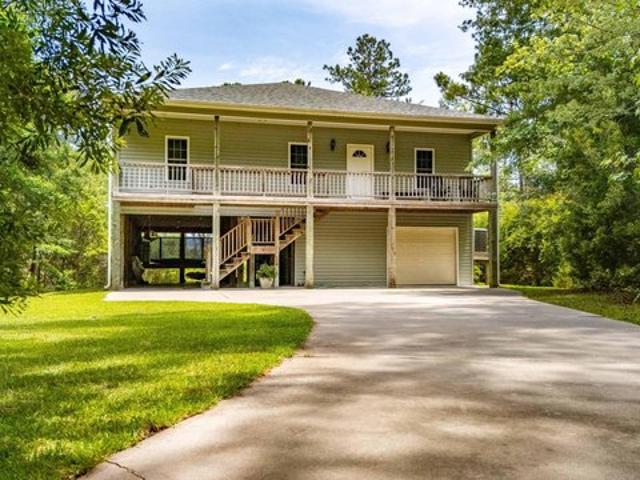House for sale in Oriental, North Carolina