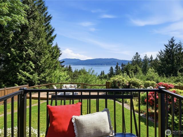 House for sale in Bellevue, Washington