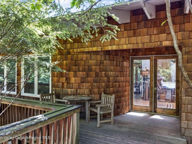 House for sale in Bearsville, New York